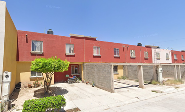 VENTA CASA P.º del Salvador 109, Floresta, 35013 Gómez Palacio, Dgo.
