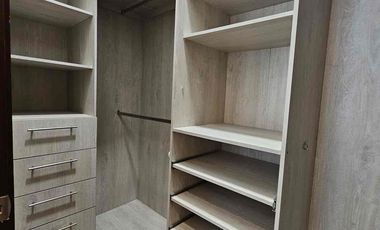 BLUE BAY- MOCOLI SAMBORONDON KM6, Vendo Casa
Hermosa una planta 3 dormitorios $620.000