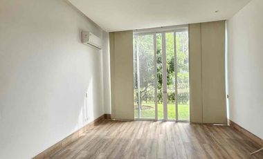 BLUE BAY- MOCOLI SAMBORONDON KM6, Vendo Casa
Hermosa una planta 3 dormitorios $620.000