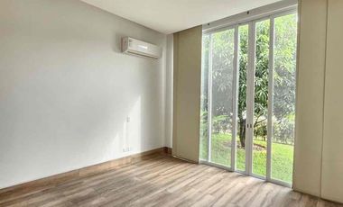 BLUE BAY- MOCOLI SAMBORONDON KM6, Vendo Casa
Hermosa una planta 3 dormitorios $620.000