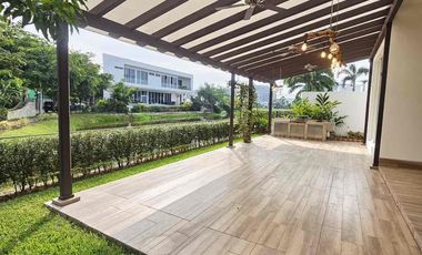 BLUE BAY- MOCOLI SAMBORONDON KM6, Vendo Casa
Hermosa una planta 3 dormitorios $620.000