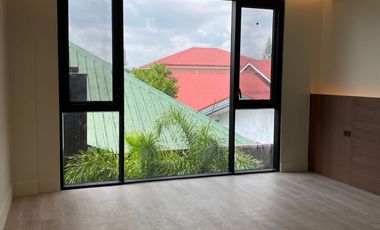Bayanihan Village Parañaque 4 bedroom House for sale