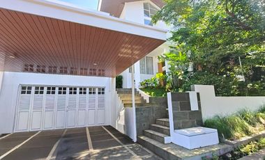 JUAL RUMAH VILLA KOLAM RENANG KAWASAN RESORT DAGO PAKAR BANDUNG UTARA