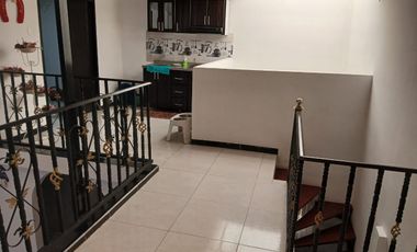 CASA EN VENTA CON APARTAMENTOS BARRIO COBEC SOACHA