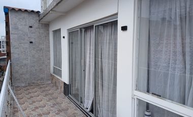CASA EN VENTA CON APARTAMENTOS BARRIO COBEC SOACHA