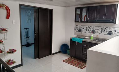 CASA EN VENTA CON APARTAMENTOS BARRIO COBEC SOACHA