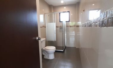 FOR RENT: Spacious and Semi-Furnished 5-Bedroom Home in Guadalupe, Cebu City