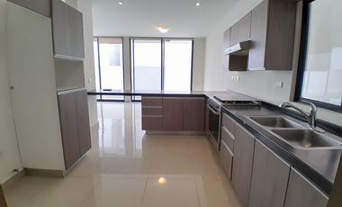 Renta de Casa en Cumbres Elite Premier , Privada Vesubio , García