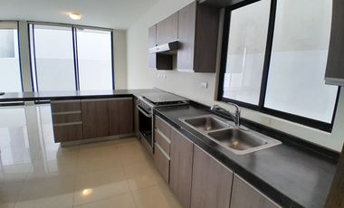 Renta de Casa en Cumbres Elite Premier , Privada Vesubio , García