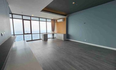 Viridian penthouse unit for lease