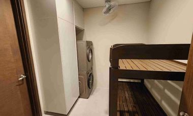 Viridian penthouse unit for lease