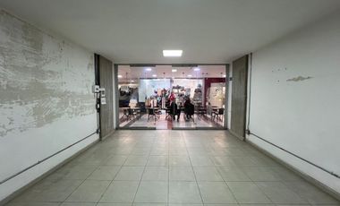 LOCAL EN VENTA CENTRO COMERCIAL VENECIA LA ESTRELLA