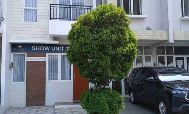 Rumah modern 2 lantai nempel Jaksel Gladiola Residence Free DP