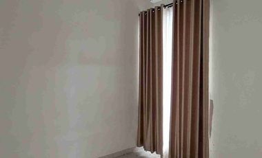 DISEWAKAN RUMAH DUA LANTAI SIAP PAKAI BEST VIEW DI TEMBALANG SEMARANG