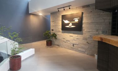 Casa en Venta en Lomas del Valle, Guadalajara, Jal.