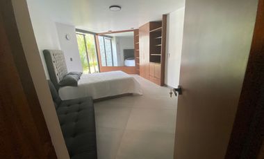 Casa en Venta en Lomas del Valle, Guadalajara, Jal.