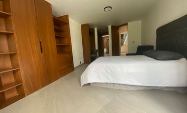 Casa en Venta en Lomas del Valle, Guadalajara, Jal.