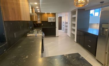 Casa en Venta en Lomas del Valle, Guadalajara, Jal.