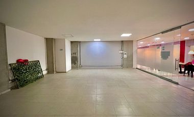 LOCAL COMERCIAL EN VENTA CENTRO COMERCIAL VENECIA LA ESTRELLA