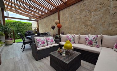 VENDO LINDA CASA EN TUMBACO, SECTOR HILACRIL