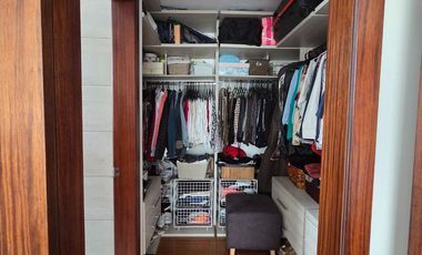 VENDO LINDA CASA EN TUMBACO, SECTOR HILACRIL