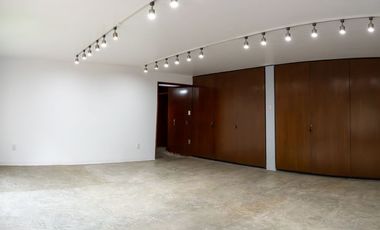 RENTA CASA  Blvd. De los Virreyes 165, Lomas De Chapultepec, Miguel Hidalgo