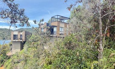 GUATAPE ANTIOQUIA - CONDOMINIO - CABAÑAS EN VENTA