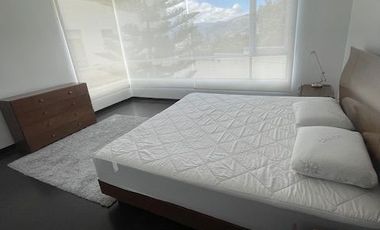 Rento suite en amoblada en Cumbayá