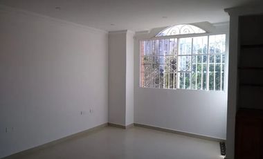 CASA EN MIRAMAR