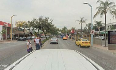 Local alquilo en Urdesa