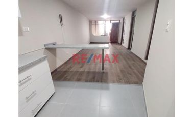 ¡Departamento En Estreno En El Callao Frente A Avenida Principal