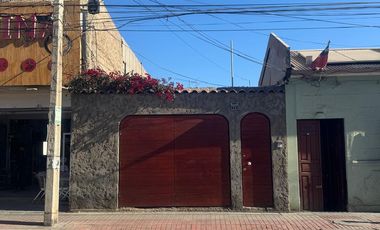 SE ARRIENDA CASA CENTRAL