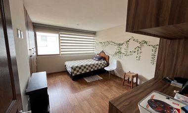Casa en Venta en Lomas Virreyes Modelo Madeira - sobre calle con camellón central