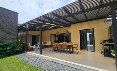 SE VENDE CASA EN LA FLORIDA! “Un solo nivel”