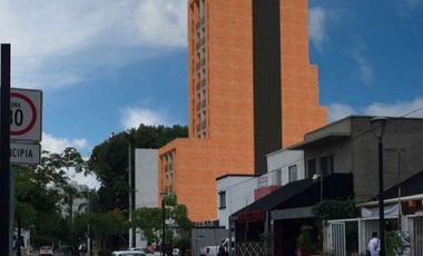 TERRENO EN VENTA EN GUADALAJARA con Permisos Pagados para Torre