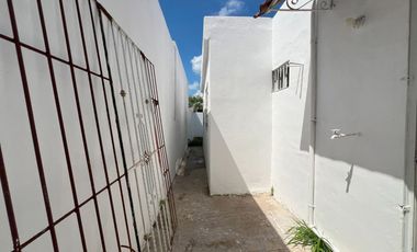 CASA EN VENTA REMODELADA EN CAUCEL OPORTUNIDAD
