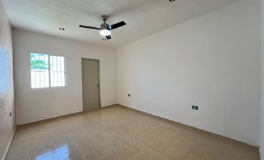CASA EN VENTA REMODELADA EN CAUCEL OPORTUNIDAD