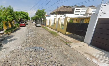 VENTA DE CASA EN CDAD LAZARO CARDENAS MICHOACAN