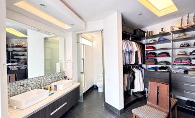 SE VENDE LUJOSA CASA CAMPESTRE - SECTOR EL CAIMO