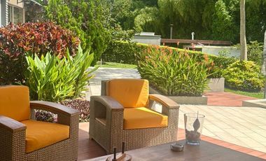 SE VENDE LUJOSA CASA CAMPESTRE - SECTOR EL CAIMO