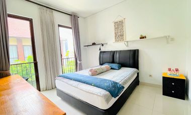 Fully Furnished with Private Swimming Pool House for Rent in Jagakarsa