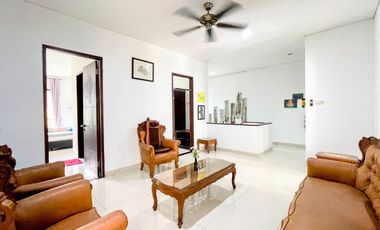 Fully Furnished with Private Swimming Pool House for Rent in Jagakarsa