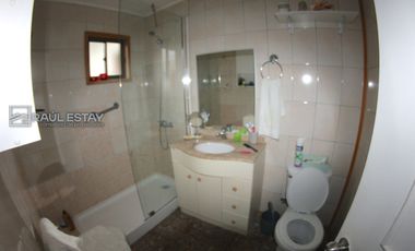 VENDEMOS Hermosa casa con piscina y amplios jardines