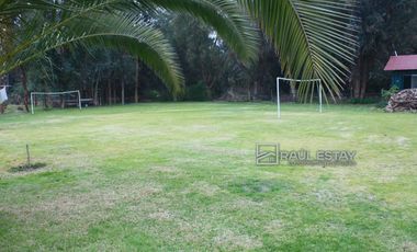 VENDEMOS Hermosa casa con piscina y amplios jardines