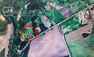 VENDEMOS Hermosa casa con piscina y amplios jardines