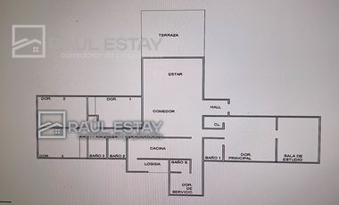 VENDEMOS Hermosa casa con piscina y amplios jardines