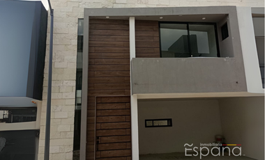 Casa en venta en Manzanilla Residencial, Cuautlancingo, Puebla