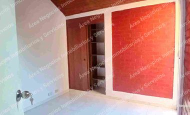 Área  vende casa en el Conjunto Asturias 4 habitaciones