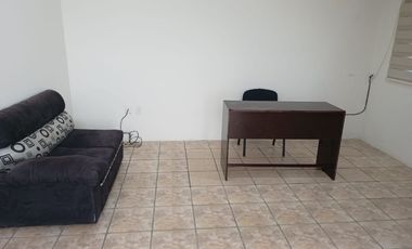 CASA EN RENTA AMUEBLADA Y CON SERVICIOS, EN FRACCIONAMIENTO PRIVADO. ( perfil para 6 personas )