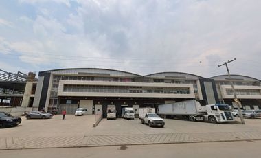 Excelente bodega stand alone de 4,256 m² disponible para renta en ubicación estratégica de Fontibón